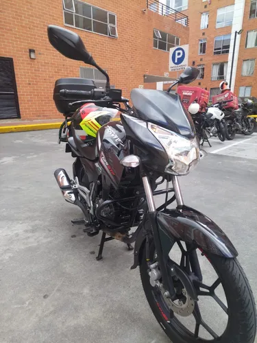 Bajaj Discover St R Modelo 2022 Único Dueño