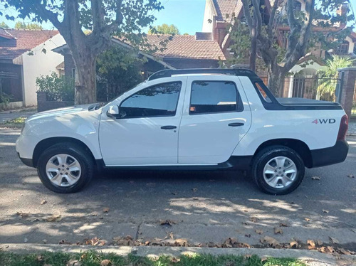 Renault Duster Oroch Dynamique 2.0 4x4 Año 2019