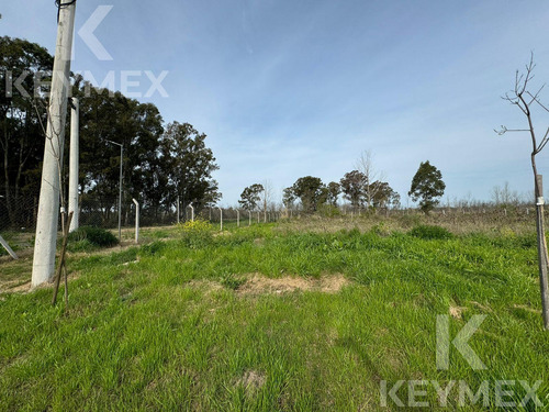 Terreno 1800 M2 En Venta La Cañada City Bell