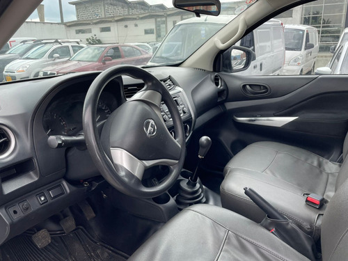 Imagen 6 de 7 de Nissan Np300 Frontier Mt Diesel 2.5 Mod 2020