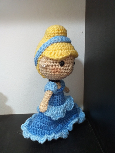 Imagem 7 de 8 de Amigurumi Cinderela