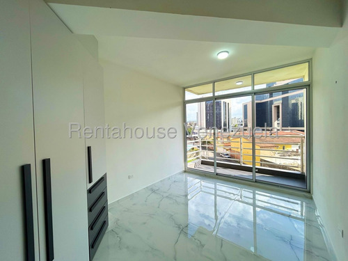 Dalisa Bigott P - Alquila Moderno Apartamento Con Piscina Y Planta Eléctrica En Terrazas Del Parque Loft (triángulo Del Este, Av. Venezuela) - 3h/2b #25-24876