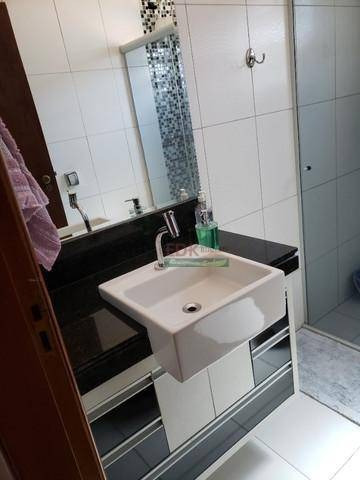 Imagem 16 de 20 de Sobrado Com 4 Dormitórios À Venda Por R$ 954.000 - Parque Industrial - São José Dos Campos/sp - So1742