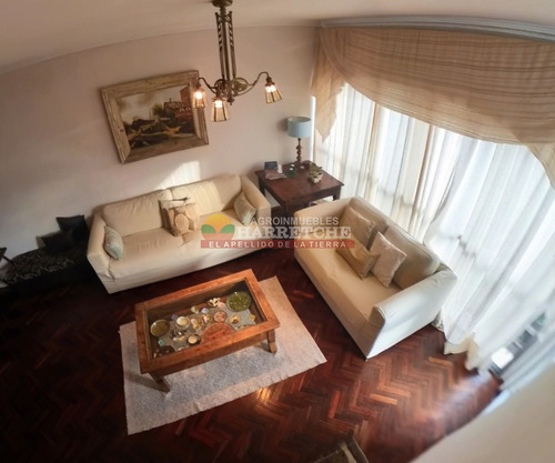 Apartamento En Venta 4 Dormitorios 3 Baños, Punta Carreta