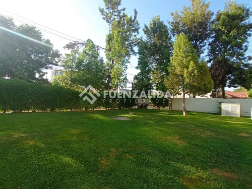 Departamento En Venta De 2 Dorm. En San Miguel