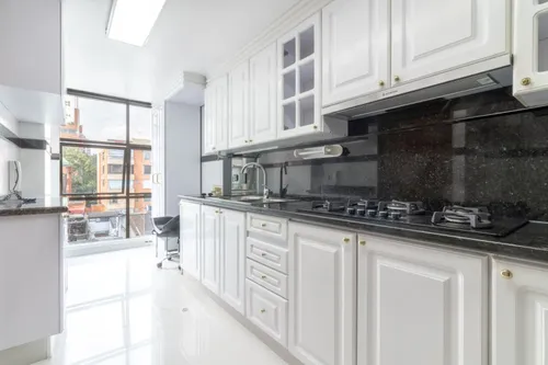 Apartamento En Venta En Chicó Reservado. Cod V7040