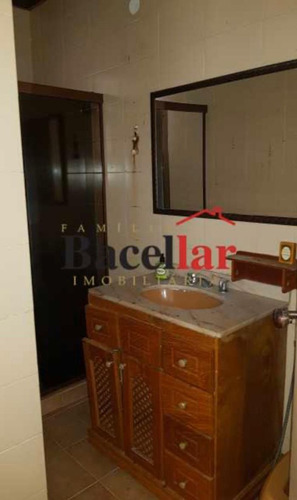 Apartamento À Venda Na Rua Aureliano Portugal, Rio Comprido, Rio De Janeiro - Rj - Liv-11819