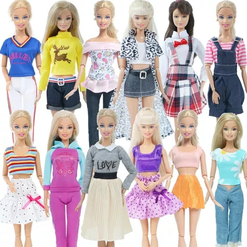 Kit com 5 Conjuntos De Roupas Para Bonecas Barbie - Não Repete em