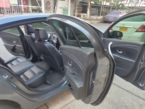 Renault Fluence 2.0 Privilege