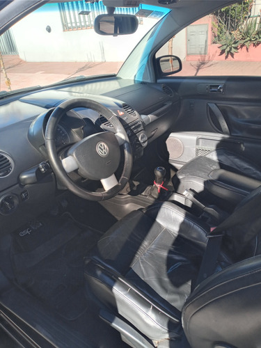 Volkswagen New Beetle 2.5 Sport