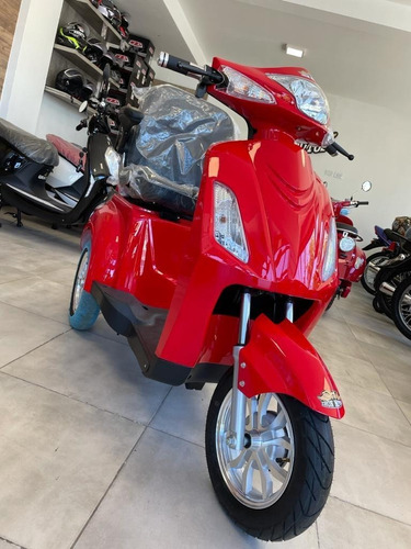 Imagen 5 de 8 de Scooter Triciclo Modelo Shino Eléctrico Marca Sunra !!!!