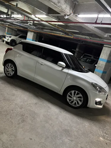 Suzuki Swift Hibrido 2022