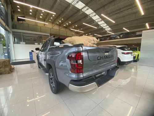 Hunter Luxury Pick Up 4x4 Híbrida De Rango Extendido Enchufa