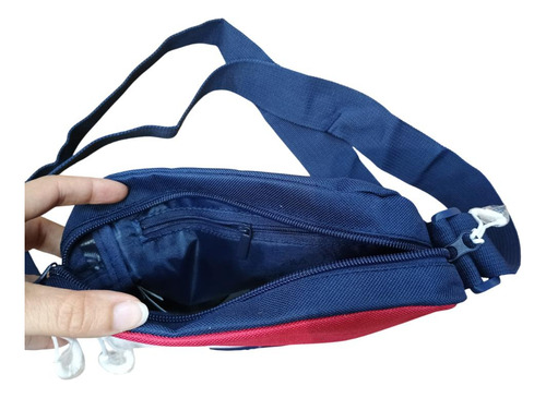 Bolsa Lateral Ou Transversal Fila Trekking Acambamento Dos Ferragens Níquel Cor Branco/marinho Correia De Ombro Azul Desenho Do Tecido Liso