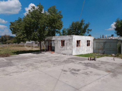Bodega Con Amplio Terreno En Venta En Jilotepec, Estado De México