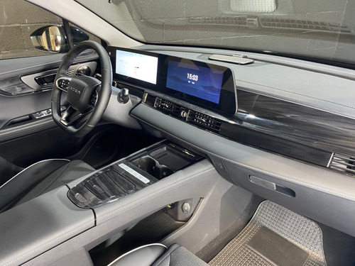 Omoda E5 Confort
