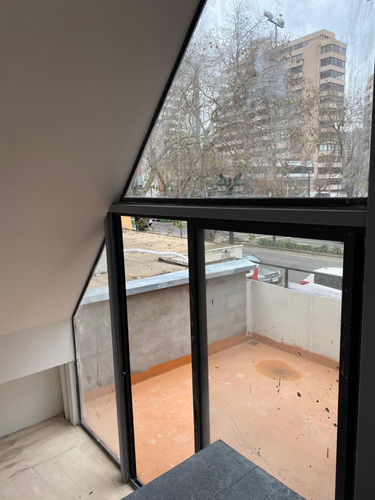 Arriendo Cómodo Local Comercial Av. Libertad , Viña Del Mar