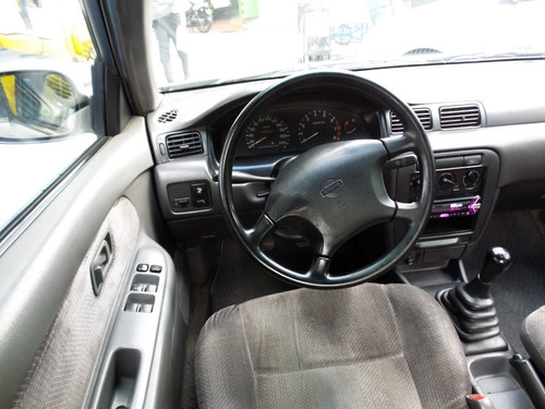 Nissan Sentra B14 Gxe