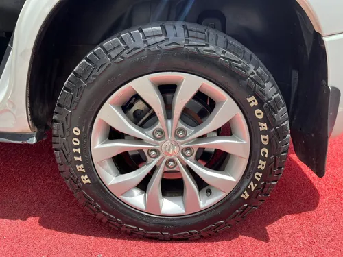 Suzuki Grand Vitara SZ 2.4 MT 4X2