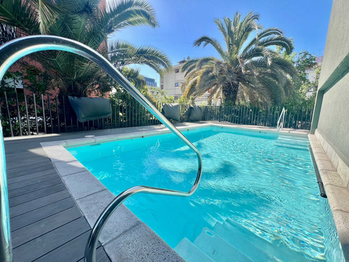 Triplex En Venta De 3dorm 3b 2estac 1bod (96262)