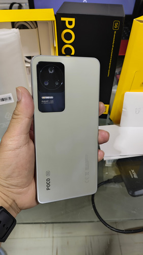 Celular Poco F4 Us 6+128gb (moonlight Silver) Color Moonsilver (Usado)