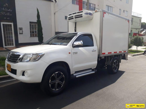 Toyota Hilux .