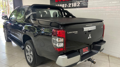 Mitsubishi L200 Triton 2.4 16V TURBO DIESEL OUTDOOR HPE CD 4X4 AUTOMÁTICO