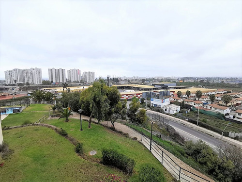 Se Vende Amplio Depto En Coquimbo