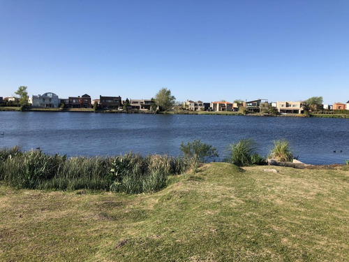 Imagen 1 de 15 de Lote En Venta Barbarita Laguna