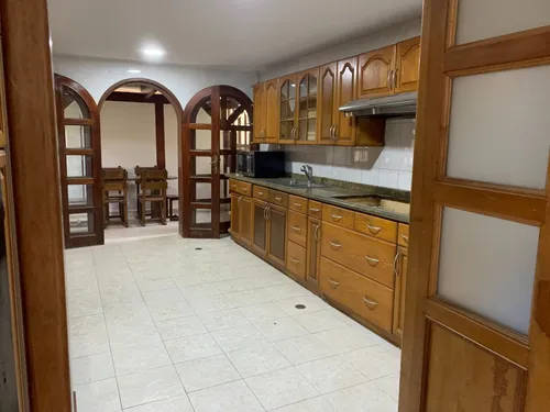 Casa En Venta Los Guayabitos. El Hatillo (sur) Mh