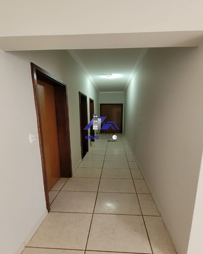 Imagem 4 de 15 de Casa Com 3 Dormitórios Em Araçatuba - Financia - Ca01209 - 70718367