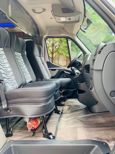 Renault Master Minibus 2.3 Executiva L3h2 16l 5p - Prime
