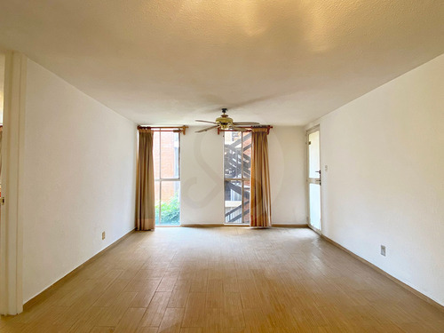 Departamento En Venta En Del Valle Sur