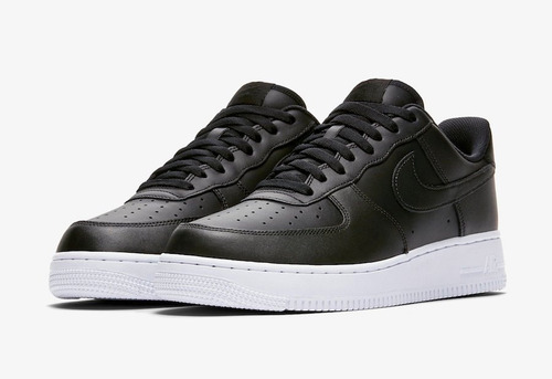 tenis nike negros con suela blanca