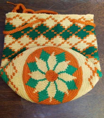 Imagen 2 de 2 de Bolso Tapestry Hilo Hecho A Mano