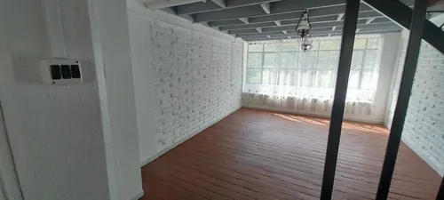Departamento. Avenida Perú, Cerca Metro Estación Cementerios