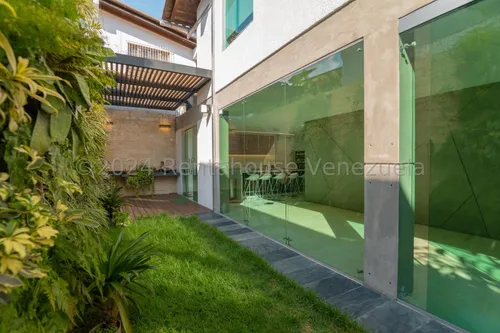Casa En Venta En Los Naranjos