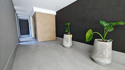 Venta Monoambiente Saenz Peña Parrilla Con Renta