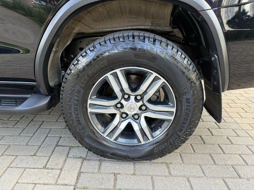 Toyota Hilux SW4 2.7 SRV 7 LUGARES 4X2 16V FLEX 4P AUTOMÁTICO