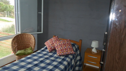 Casa En Venta De 2 Dormitorios En El Chorro