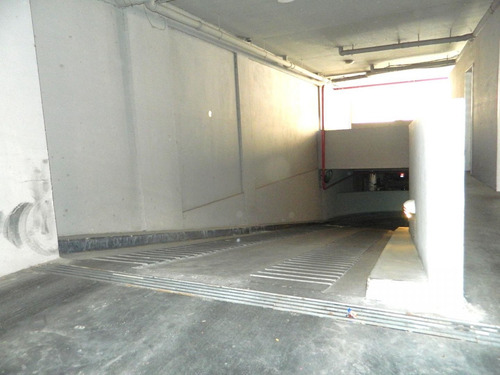 Imagen 2 de 7 de Venta De Cochera En Belgrano