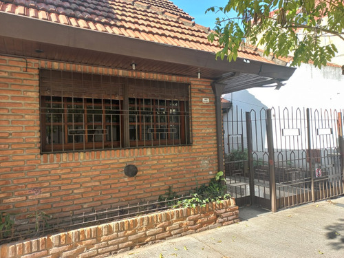 Bucarelli Y Campillo Parque Chas Lote Con Casa Para Construir 775 M2 Vendibles Desarrollado En Pb, 5 Pisos Y 2 Retiros