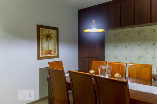 Imagem 8 de 15 de Casa Para Aluguel - Assunção, 4 Quartos, 268 - 893365635