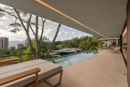 Casa En Venta En Loma De Los Balsos Superior. Cod V11722