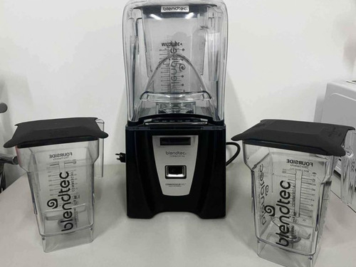 Blendtec® Licuadora Comercial Connoisseur 825 Con 3 Vasos