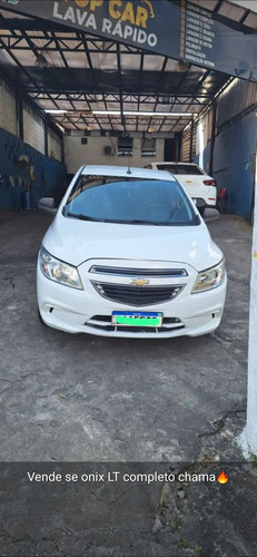 Chevrolet Onix 1.0 Lt 5p