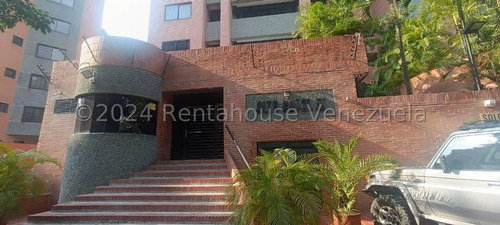 Espectacular Pent-house De Dos Niveles Ubicado En Una De Las Mejores Zonas De Caracas - El Rosal // Luis Gómez // Mls #24-27243