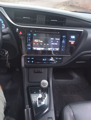 Toyota Corolla 2.0 16v Xei Flex Multi-drive S 4p
