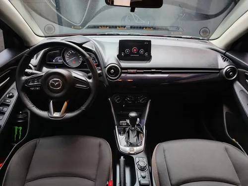Mazda 2 1.10 Touring Aut