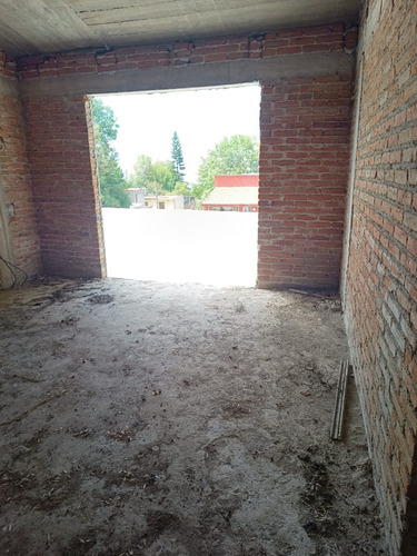 Casa En Venta En Obra Gris, Tetela Del Monte Con 3 Rec. Y Jacuzzi... 2,600,000